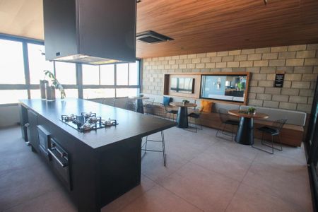 Studio à venda com 28m², 1 quarto e sem vaga Studio à venda com 28m², 1 quarto e sem vagaÁrea comum - Salão de festas