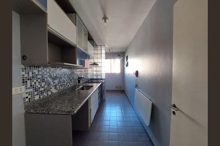 Apartamento à venda com 74m², 3 quartos e sem vaga Apartamento à venda com 74m², 3 quartos e sem vagaCozinha