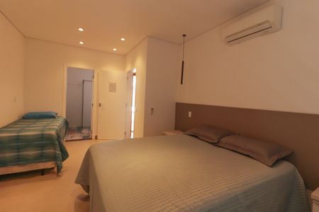 Casa à venda com 1000m², 6 quartos e NaN vagas Casa à venda com 1000m², 6 quartos e NaN vagasSuíte 5