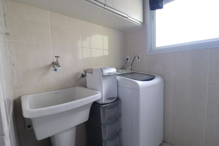 Apartamento à venda com 60m², 2 quartos e 1 vagaÁrea de Serviço