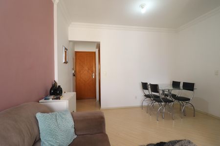 Apartamento à venda com 60m², 2 quartos e 1 vagaSala