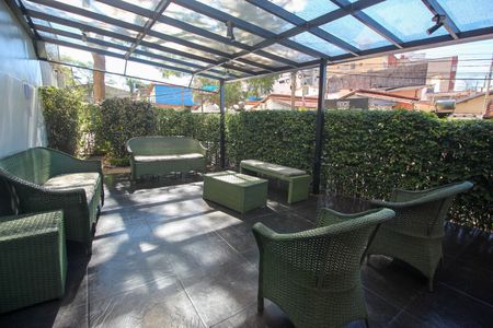 Apartamento à venda com 70m², 2 quartos e 1 vagaÁrea comum