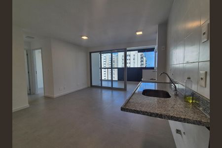 Apartamento à venda com 80m², 2 quartos e 1 vagaCozinha 