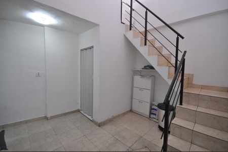 Casa à venda com 144m², 3 quartos e 1 vagaÁrea de Serviço