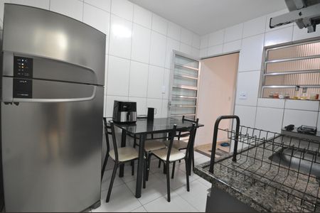 Casa à venda com 144m², 3 quartos e 1 vagaCozinha