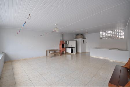 Casa à venda com 144m², 3 quartos e 1 vagaChurrasqueira