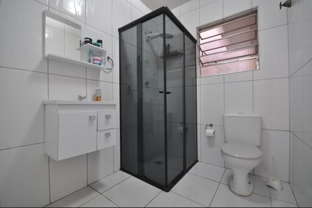 Casa à venda com 144m², 3 quartos e 1 vagaBanheiro 