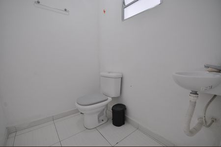 Casa à venda com 144m², 3 quartos e 1 vagaBanheiro 