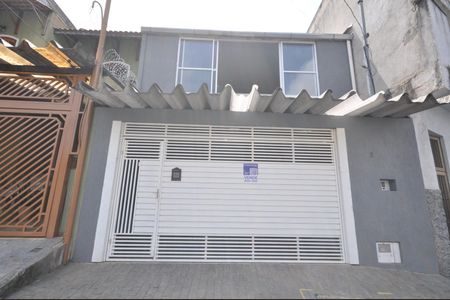 Casa à venda com 144m², 3 quartos e 1 vagaFachada