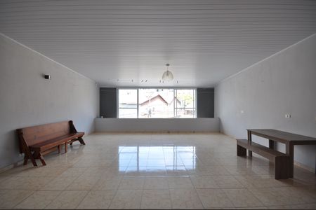 Casa à venda com 144m², 3 quartos e 1 vagaChurrasqueira