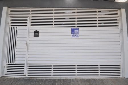 Casa à venda com 144m², 3 quartos e 1 vagaFachada