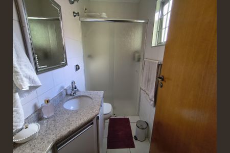 Casa à venda com 98m², 2 quartos e sem vaga Casa à venda com 98m², 2 quartos e sem vagaBanheiro da Suíte