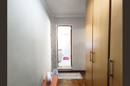 Casa à venda com 98m², 2 quartos e sem vaga Casa à venda com 98m², 2 quartos e sem vagaCloset da Suíte