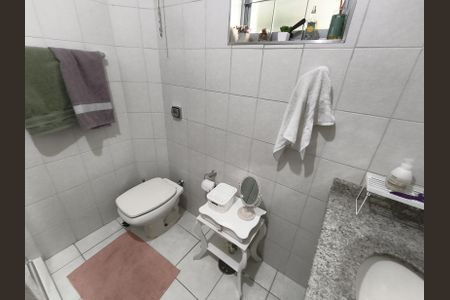 Casa à venda com 98m², 2 quartos e sem vaga Casa à venda com 98m², 2 quartos e sem vagaBanheiro