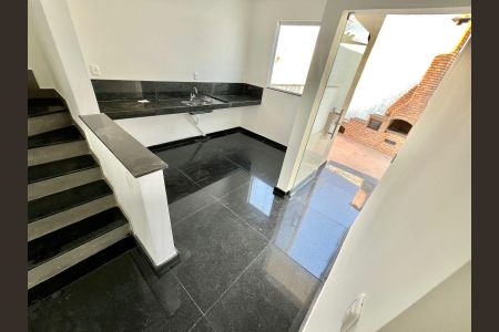 Casa à venda com 90m², 3 quartos e 2 vagasCozinha