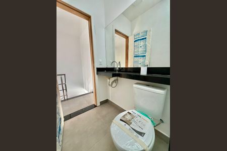 Casa à venda com 90m², 3 quartos e 2 vagasBanheiro Social