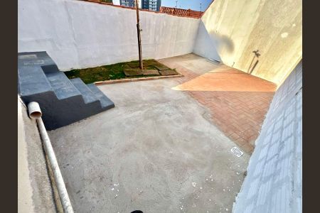 Casa à venda com 90m², 3 quartos e 2 vagasÁrea Externa