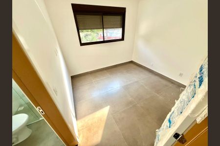 Casa à venda com 90m², 3 quartos e 2 vagasSuíte