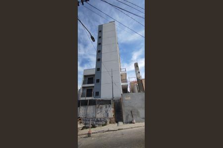 Apartamento à venda com 28m², 1 quarto e sem vaga Apartamento à venda com 28m², 1 quarto e sem vagaFachada