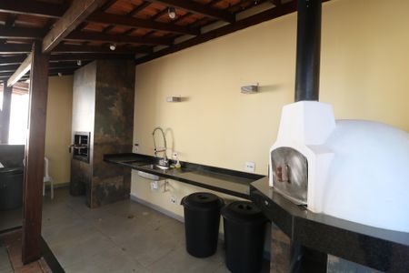 Apartamento à venda com 50m², 2 quartos e 1 vagaÁrea comum - Churrasqueira