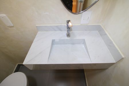 Apartamento à venda com 53m², 2 quartos e 1 vagaBanheiro 1