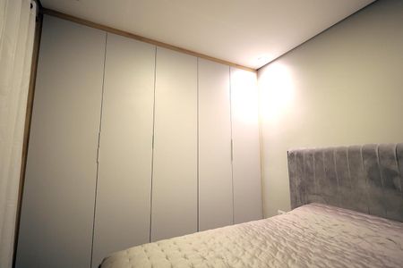 Apartamento à venda com 71m², 2 quartos e 2 vagas Apartamento à venda com 71m², 2 quartos e 2 vagasSuíte
