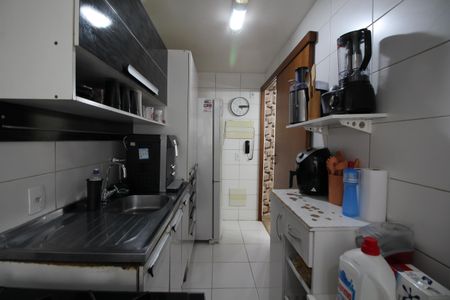 Apartamento à venda com 68m², 2 quartos e 1 vagaCozinha