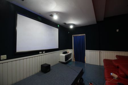 Apartamento à venda com 68m², 2 quartos e 1 vagaCinema