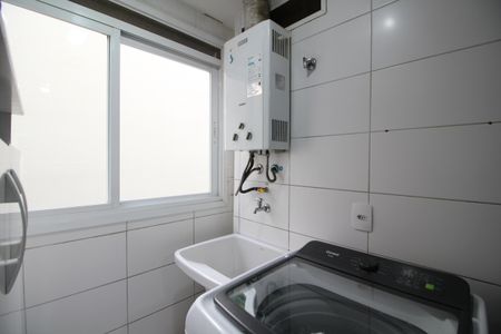 Apartamento à venda com 68m², 2 quartos e 1 vagaÁrea de Serviço