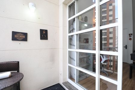 Apartamento à venda com 78m², 2 quartos e 1 vagaVaranda