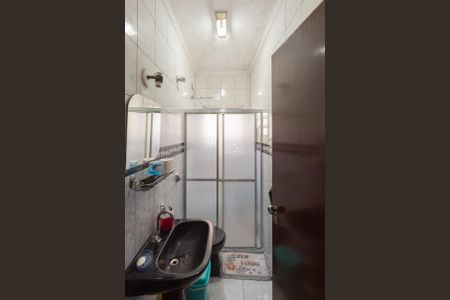 Casa à venda com 164m², 2 quartos e 4 vagas Casa à venda com 164m², 2 quartos e 4 vagasCasa 2- Banheiro