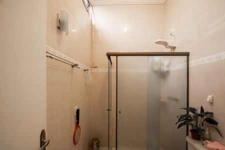 Casa à venda com 110m², 2 quartos e 1 vaga Casa à venda com 110m², 2 quartos e 1 vagaBanheiro Social