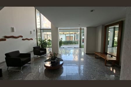 Apartamento à venda com 104m², 4 quartos e 2 vagasÁrea comum