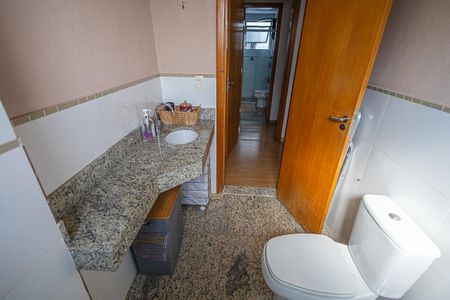 Apartamento à venda com 104m², 4 quartos e 2 vagasBanheiro da Suíte