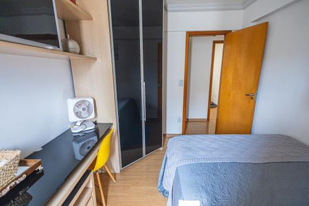Apartamento à venda com 104m², 4 quartos e 2 vagasQuarto  3