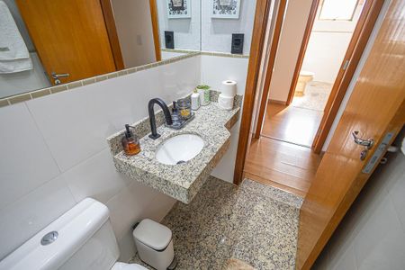 Apartamento à venda com 104m², 4 quartos e 2 vagasBanheiro