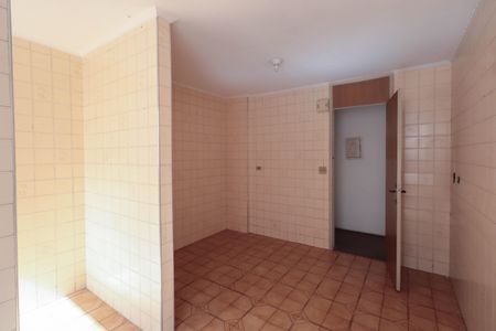 Apartamento à venda com 62m², 2 quartos e 1 vaga Apartamento à venda com 62m², 2 quartos e 1 vagaCozinha