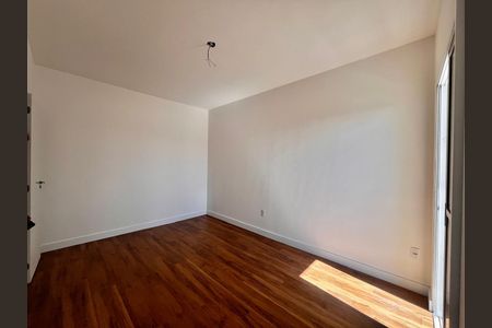 Apartamento à venda com 65m², 2 quartos e 2 vagas Apartamento à venda com 65m², 2 quartos e 2 vagasSuíte