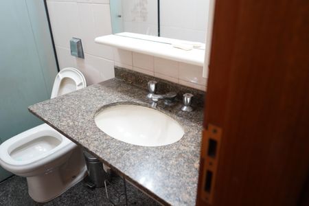 Apartamento à venda com 125m², 3 quartos e 2 vagasBanheiro