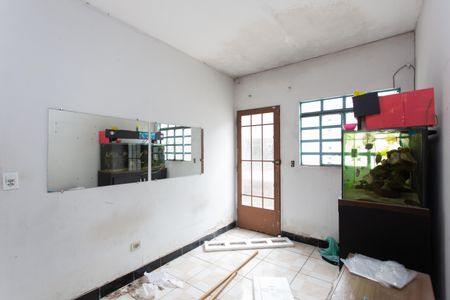 Sala 2 de casa à venda com 3 quartos, 190m² em Vila Carmosina, São Paulo