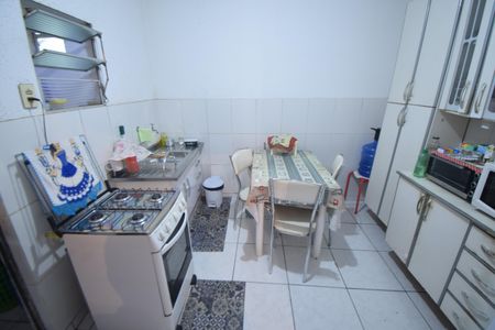 Casa à venda com 100m², 3 quartos e sem vagaCozinha