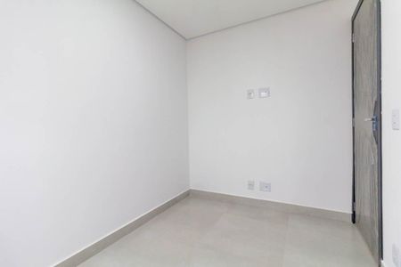 Quarto 1 de apartamento para alugar com 2 quartos, 32m² em Vila Carrão, São Paulo