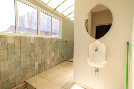 Casa para alugar com 293m², 3 quartos e 9 vagas Casa para alugar com 293m², 3 quartos e 9 vagasÁrea de Serviço