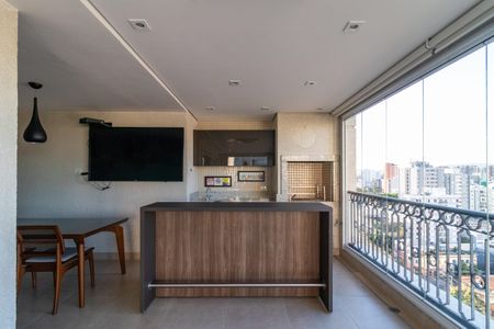 Apartamento à venda com 190m², 3 quartos e 4 vagas Apartamento à venda com 190m², 3 quartos e 4 vagasVaranda