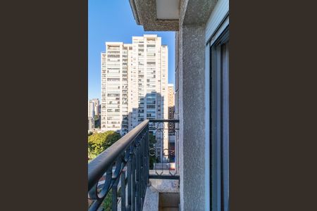 Apartamento à venda com 190m², 3 quartos e 4 vagas Apartamento à venda com 190m², 3 quartos e 4 vagasVaranda da Suíte 3