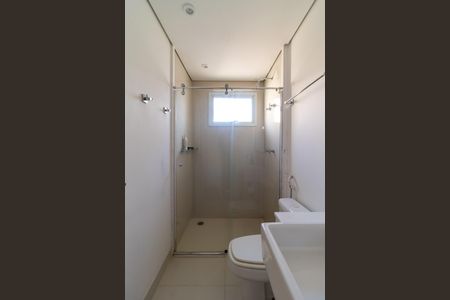 Apartamento à venda com 190m², 3 quartos e 4 vagas Apartamento à venda com 190m², 3 quartos e 4 vagasBanheiro da Suíte 2