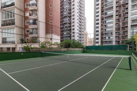 Apartamento à venda com 190m², 3 quartos e 4 vagas Apartamento à venda com 190m², 3 quartos e 4 vagasÁrea comum