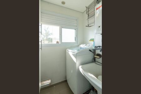 Apartamento à venda com 65m², 2 quartos e 1 vagaÁrea de Serviço