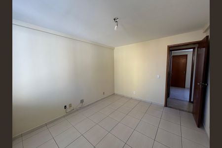 Apartamento para alugar com 175m², 3 quartos e 2 vagasQuarto 1