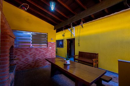 Casa à venda com 208m², 3 quartos e 5 vagasEspaço gourmet